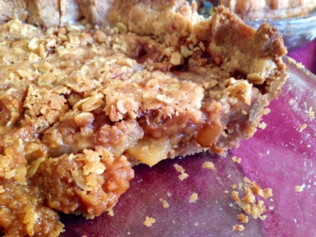 caramel pear pie oat crumble slices