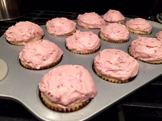 lemon cupcakes with raspberry frosting 2
